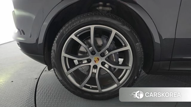 Porsche Cayenne (PO536) id 3965528 из Кореи 14