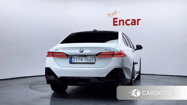 BMW 5 Series (G60) id 3684691 из Кореи 14