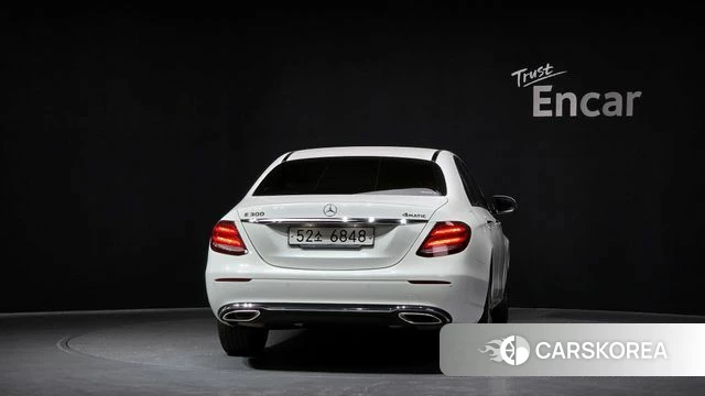 Mercedes-Benz E-Class W213 id 4304652 из Кореи 28