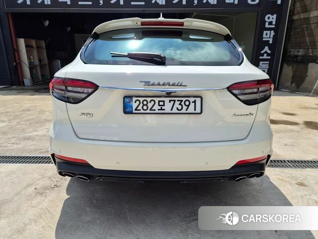 Maserati Levante id 4614940 из Кореи 9