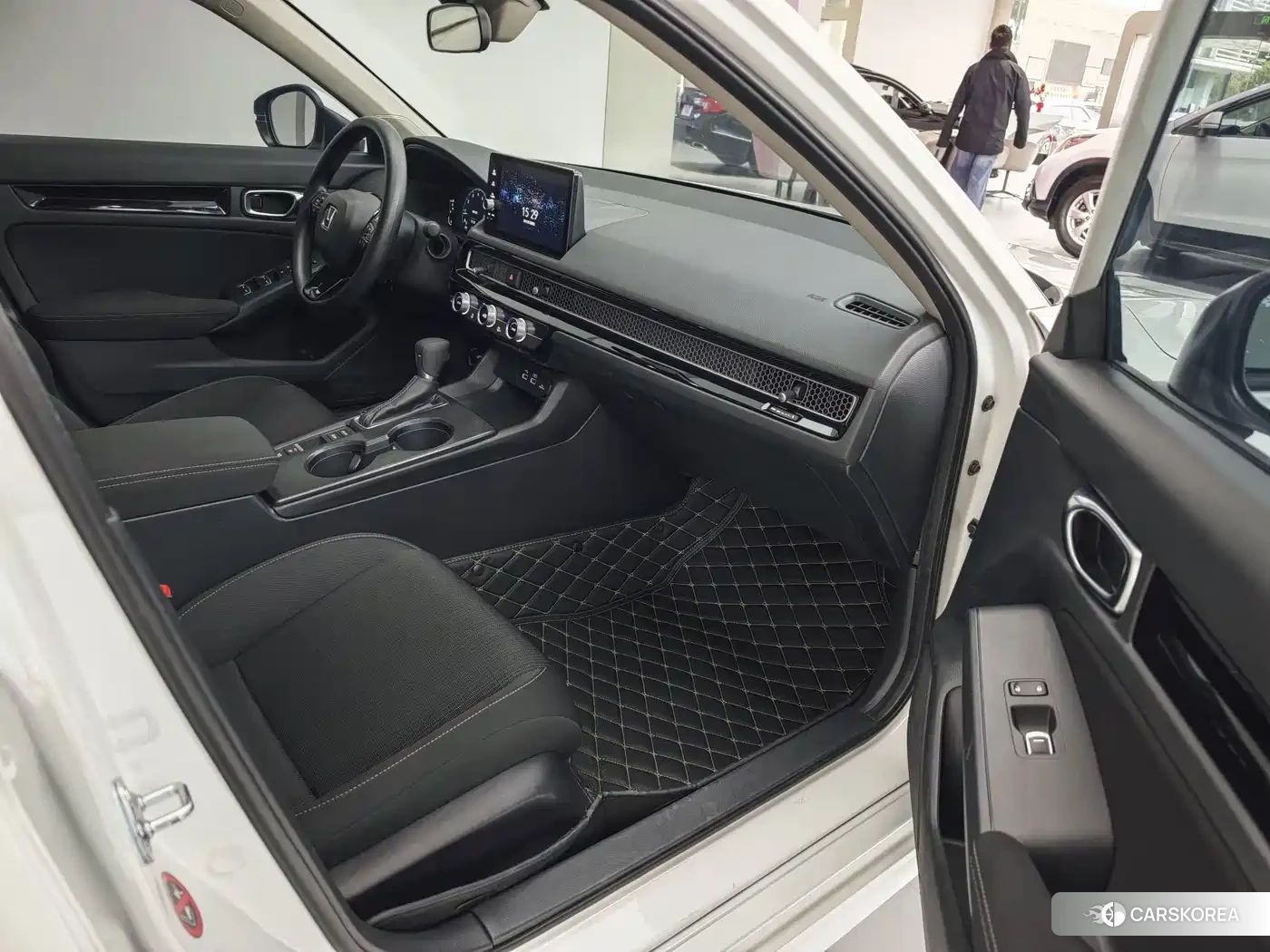 Honda Civic id 4622344 из Китая 13