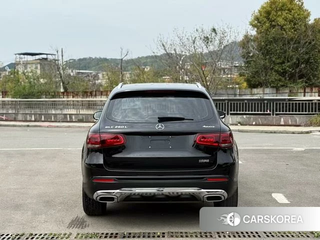 Mercedes-Benz GLC 2021 Черный из Китая, фото 4