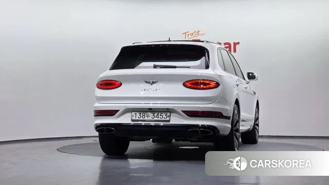 Bentley Bentayga id 3712722 из Кореи 14