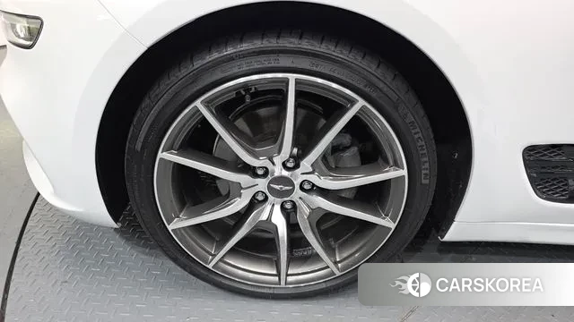 Genesis The New G70 id 3366881 из Кореи 14