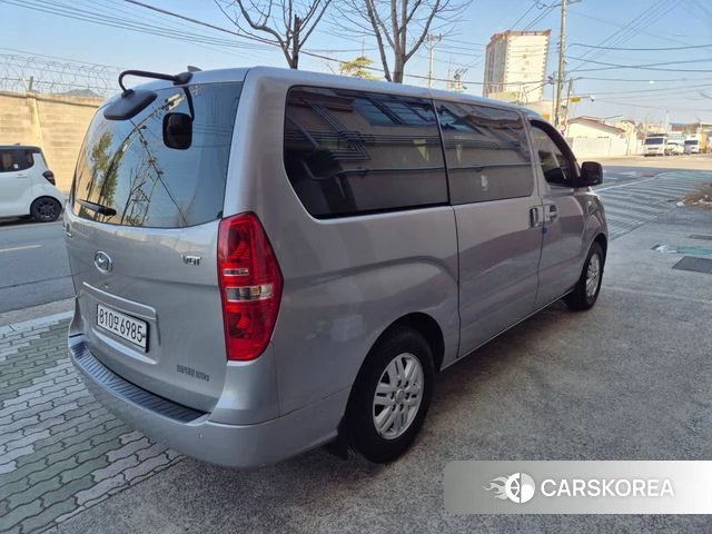 Hyundai The New Grand Starex id 3813291 из Кореи 14