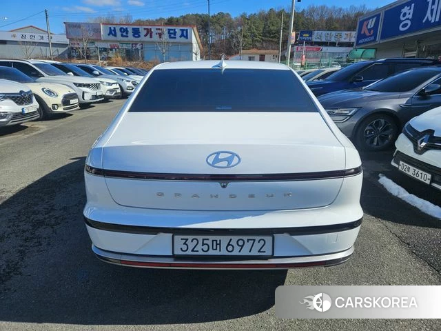 Hyundai Grandeur (GN7) id 3919692 из Кореи 14