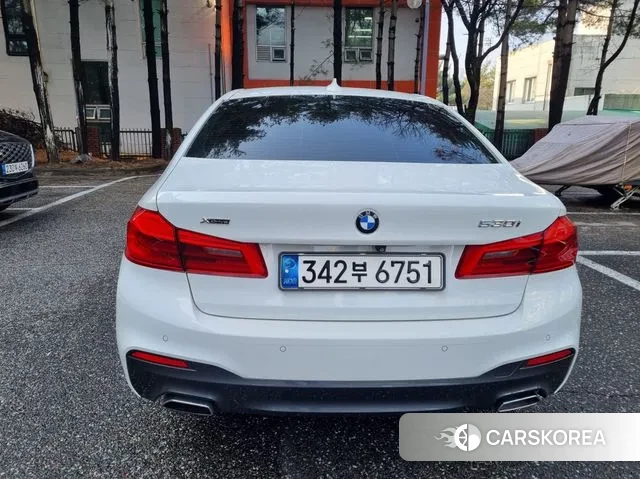 BMW 5 Series (G30) id 3536394 из Кореи 10