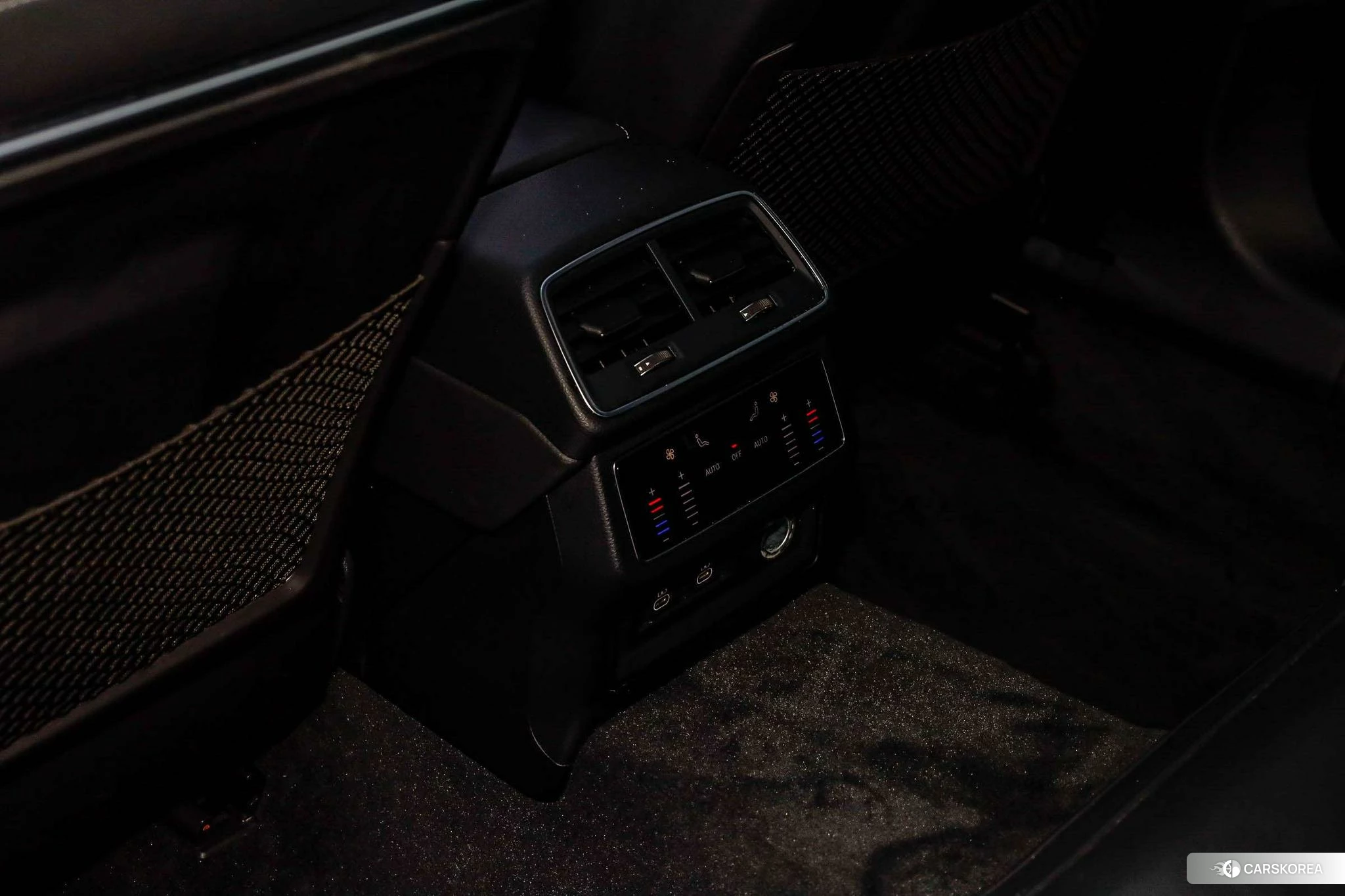 Audi A7L id 4486187 из Китая 28