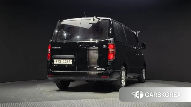 Hyundai The New Grand Starex id 3698430 из Кореи 14