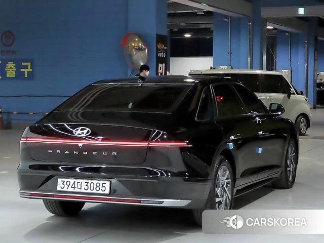Hyundai Grandeur (GN7) id 4243004 из Кореи 14