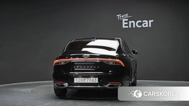 Hyundai The New Grandeur IG id 4187674 из Кореи 14