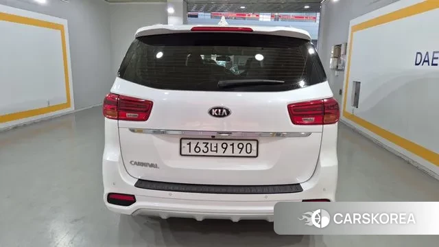 Kia The New Carnival id 3778651 из Кореи 14