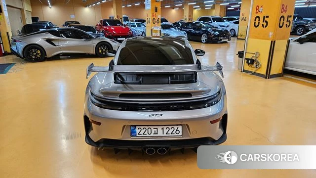 Porsche 911(992) id 4200640 из Кореи 14