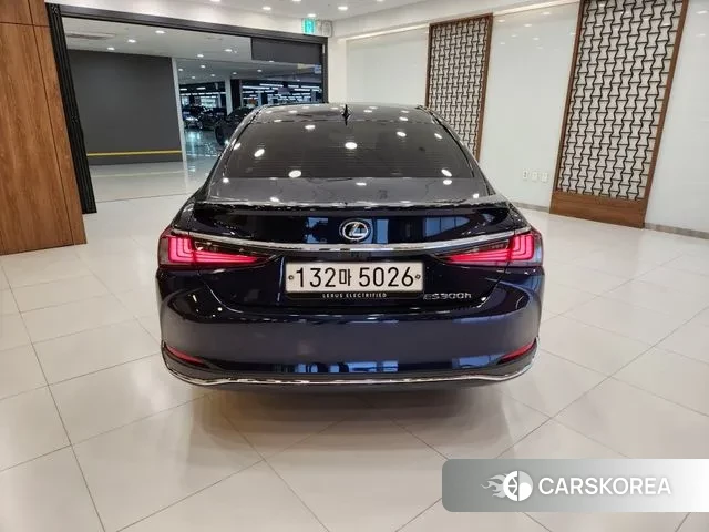 Lexus ES300h 7th generation id 3732472 из Кореи 9
