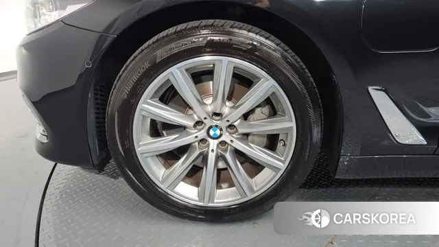 BMW 5 Series (G30) id 3018211 из Кореи 14