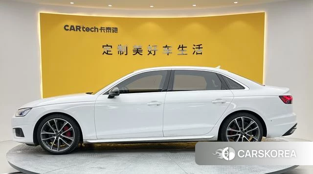Audi A4L id 4259419 из Китая 27