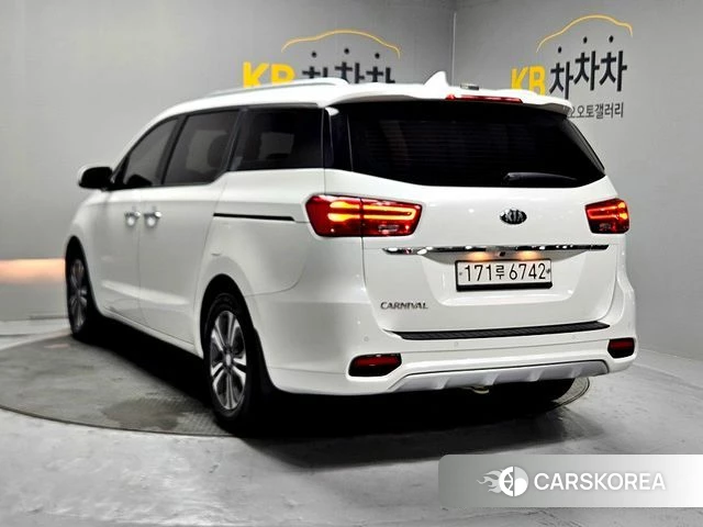 Kia The New Carnival id 4728027 из Кореи 11