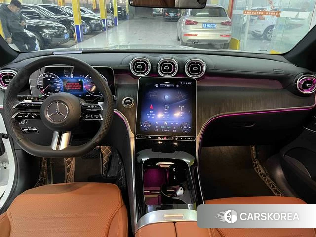 Mercedes-Benz GLC 2024 Белый из Китая, фото 4
