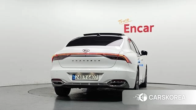 Hyundai The New Grandeur IG id 4764288 из Кореи 32