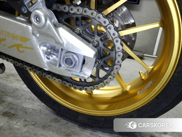 Honda CB1300SF id 3950159 из Японии 28