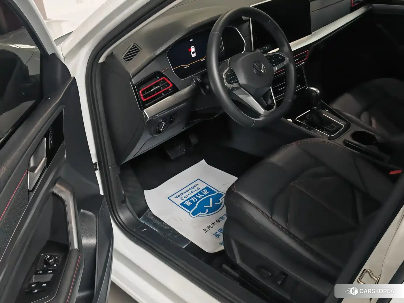 Volkswagen Lavida 2024 Белый из Китая, фото 4