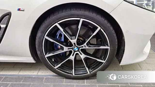 BMW 8 Series (G15) id 3588085 из Кореи 14