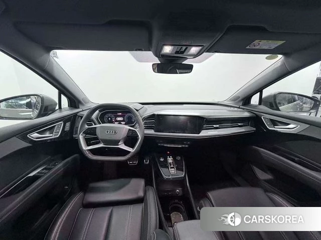 Audi Q4 e-tron 2024 Темно-серый из Китая, фото 4