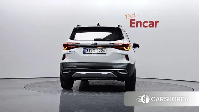 Kia Seltos id 3540547 из Кореи 14