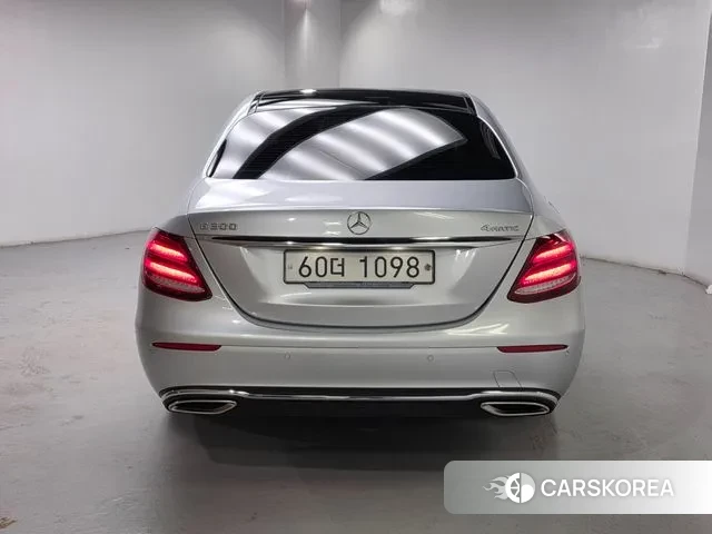 Mercedes-Benz E-Class W213 id 3402868 из Кореи 14
