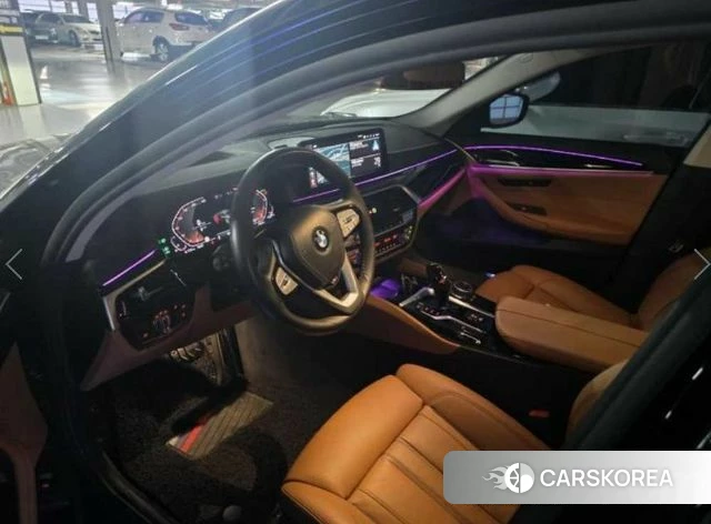 BMW 5 Series (G30) 2022 Черный из Кореи, фото 4