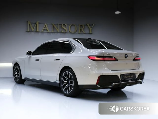 BMW 7 Series (G70) id 4511130 из Кореи 14