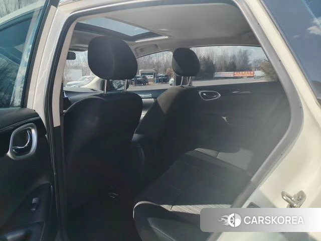 Nissan Xuan Yi 2025 Белый из Китая, фото 4