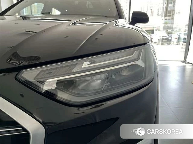Audi Q5L id 4228503 из Китая 10