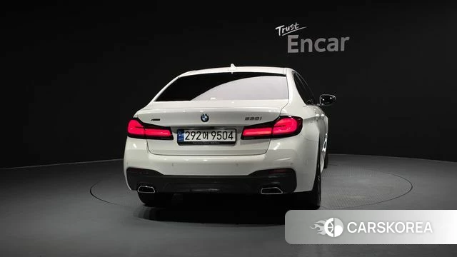 BMW 5 Series (G30) id 4528585 из Кореи 14