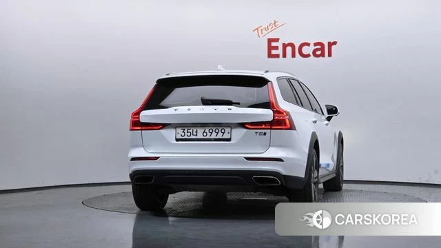 Volvo V60 Cross-Country 2nd Generation id 4294824 из Кореи 14