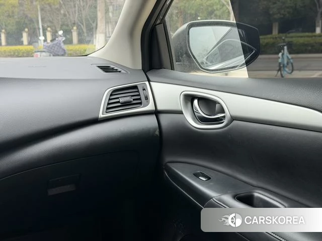 Nissan Xuan Yi id 4241675 из Китая 8