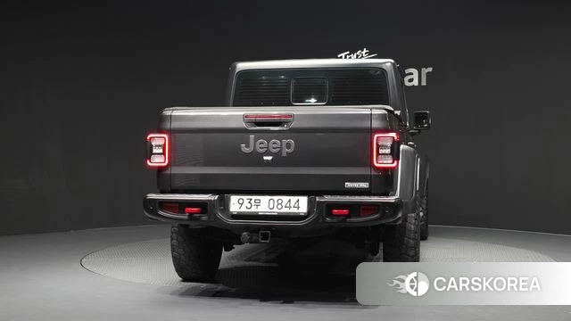 Jeep Gladiator (JT) id 4410190 из Кореи 14