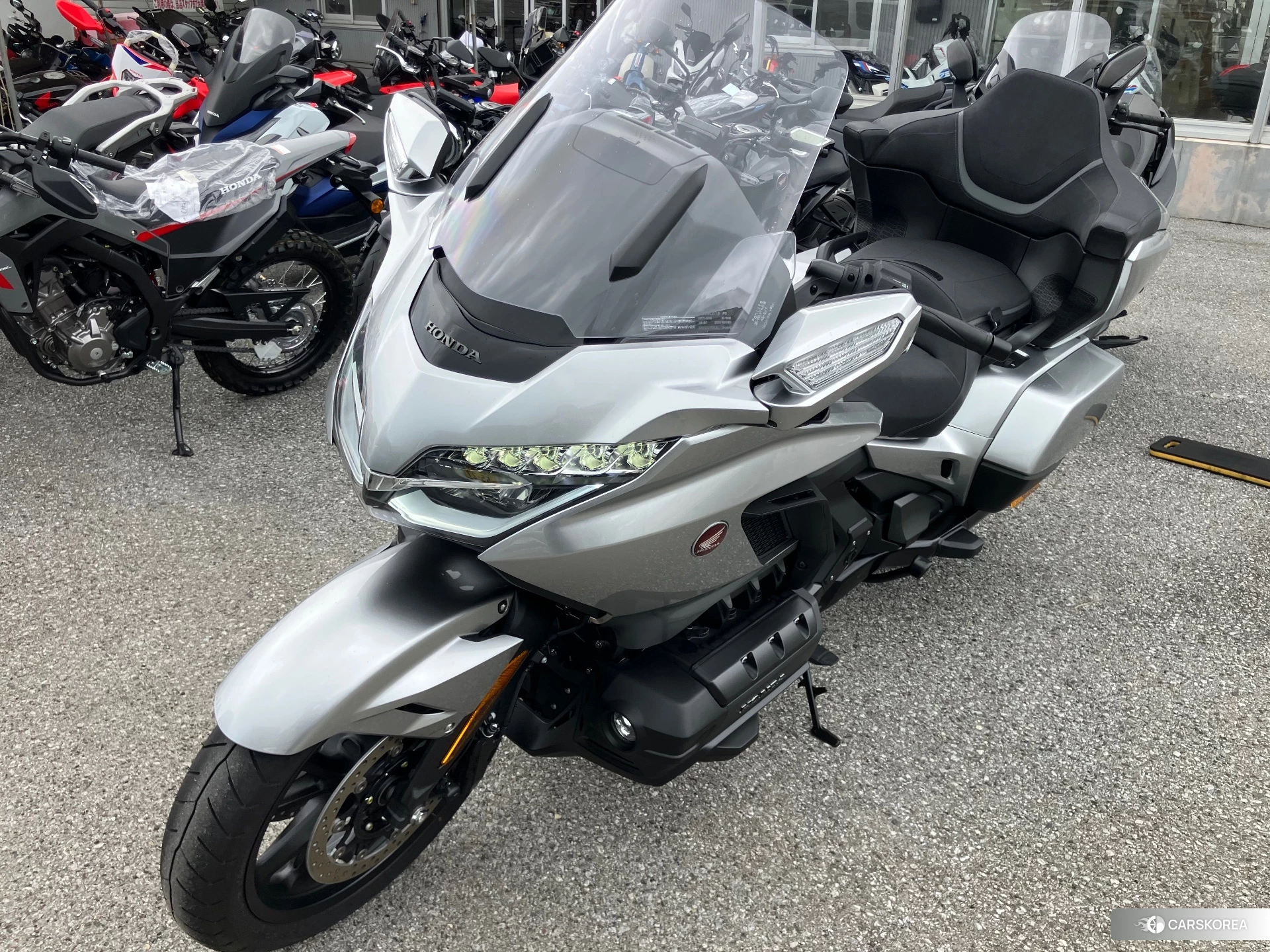 Honda GL1800 TOUR DCT 2025 из Японии
