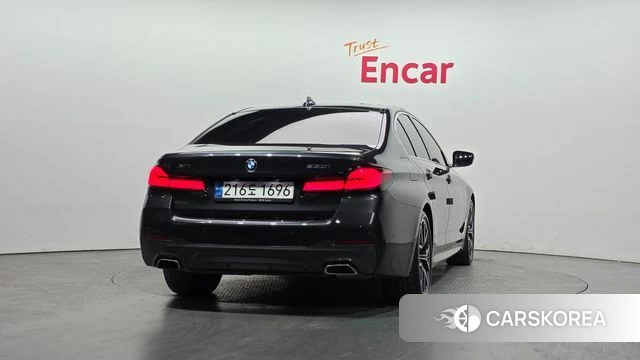 BMW 5 Series (G30) id 3859263 из Кореи 14