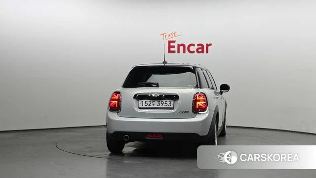 Mini Cooper id 4384293 из Кореи 24