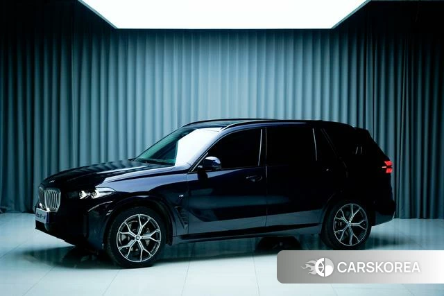 BMW X5 2024 Черный из Китая, фото 4
