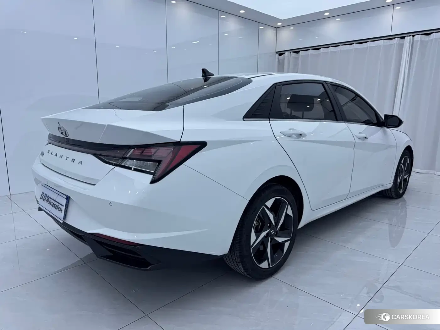 Hyundai Elantra id 4679709 из Китая 12