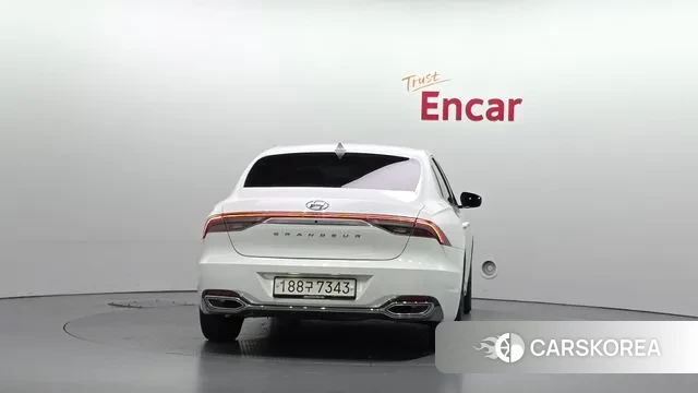 Hyundai The New Grandeur IG id 3395223 из Кореи 14