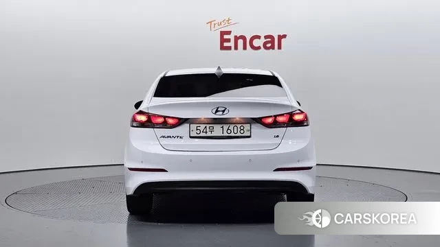 Hyundai Avante AD id 3505498 из Кореи 14