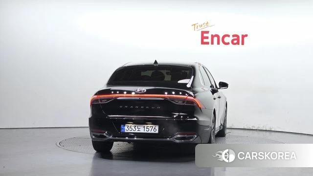 Hyundai The New Grandeur IG id 4303289 из Кореи 24