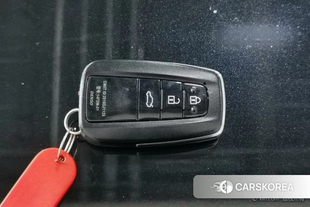 Toyota Camry id 4279321 из Китая 18
