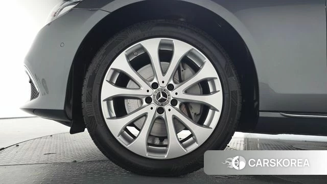 Mercedes-Benz E-Class W213 id 4651740 из Кореи 29
