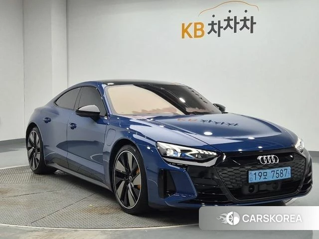 Audi e-Tron GT id 4624077 из Кореи 12