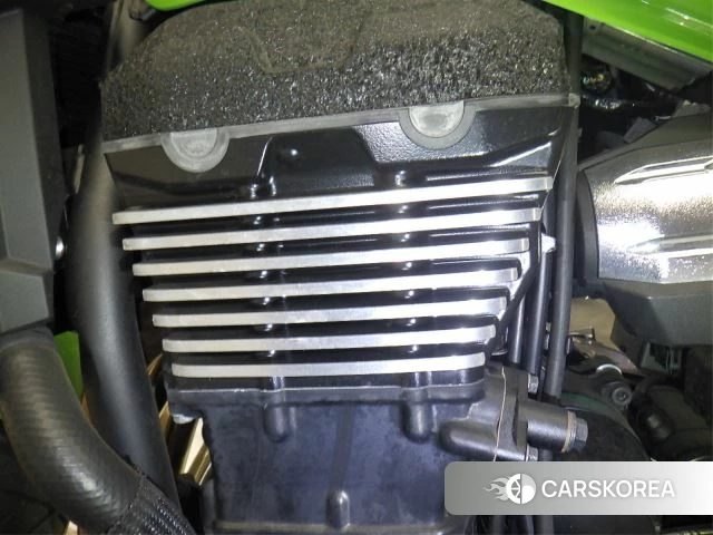 Engine photo