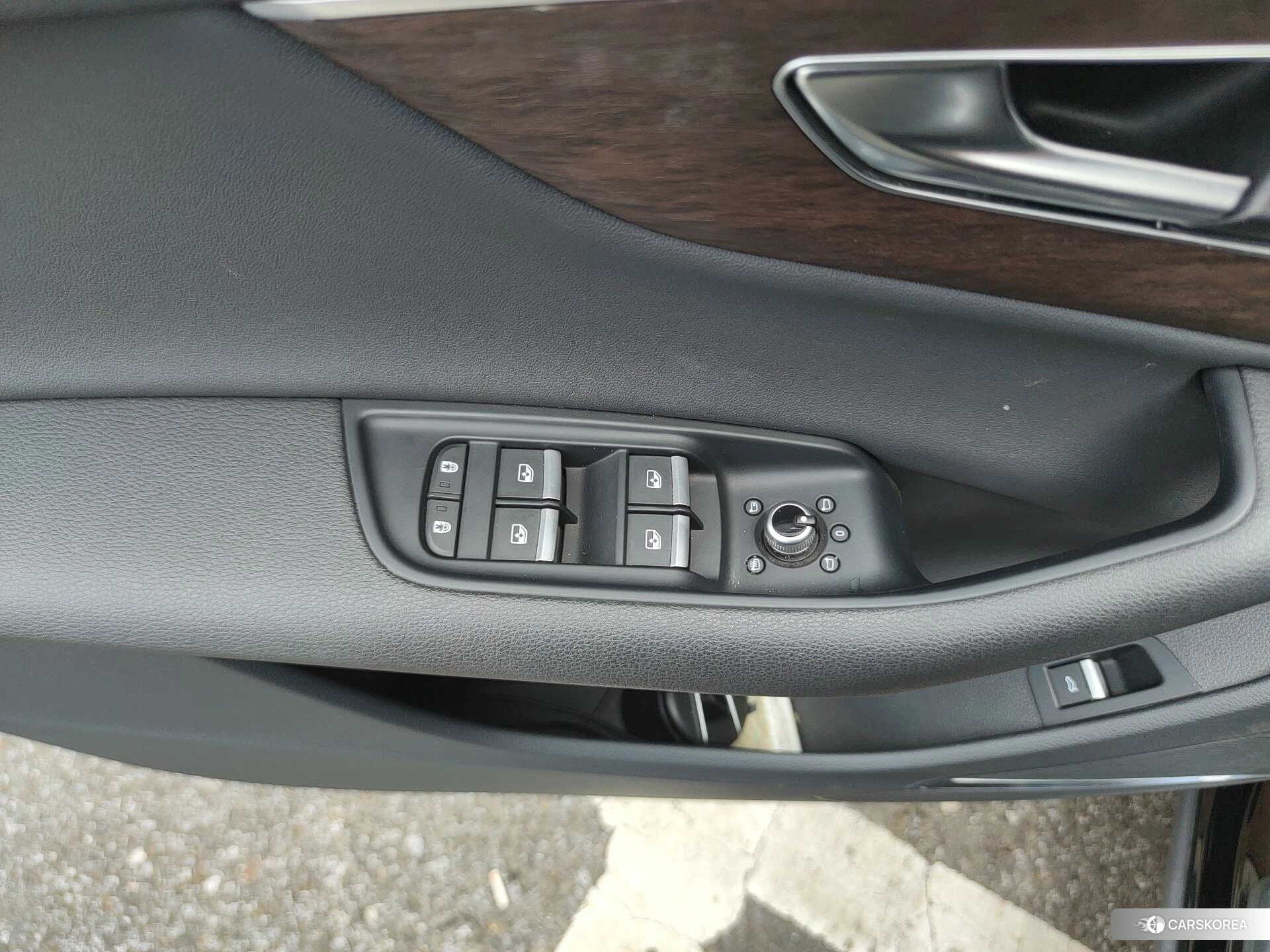 Audi Q7 id 4512356 из Китая 15